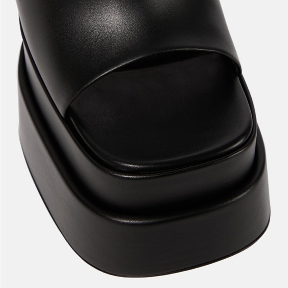 VERSACE Leather platform sandals - Picture 6 of 6